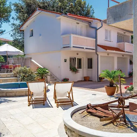 Beautiful In With Jacuzzi Supetarska Draga