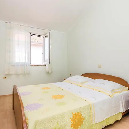Beautiful In With Jacuzzi Vakantiehuis *